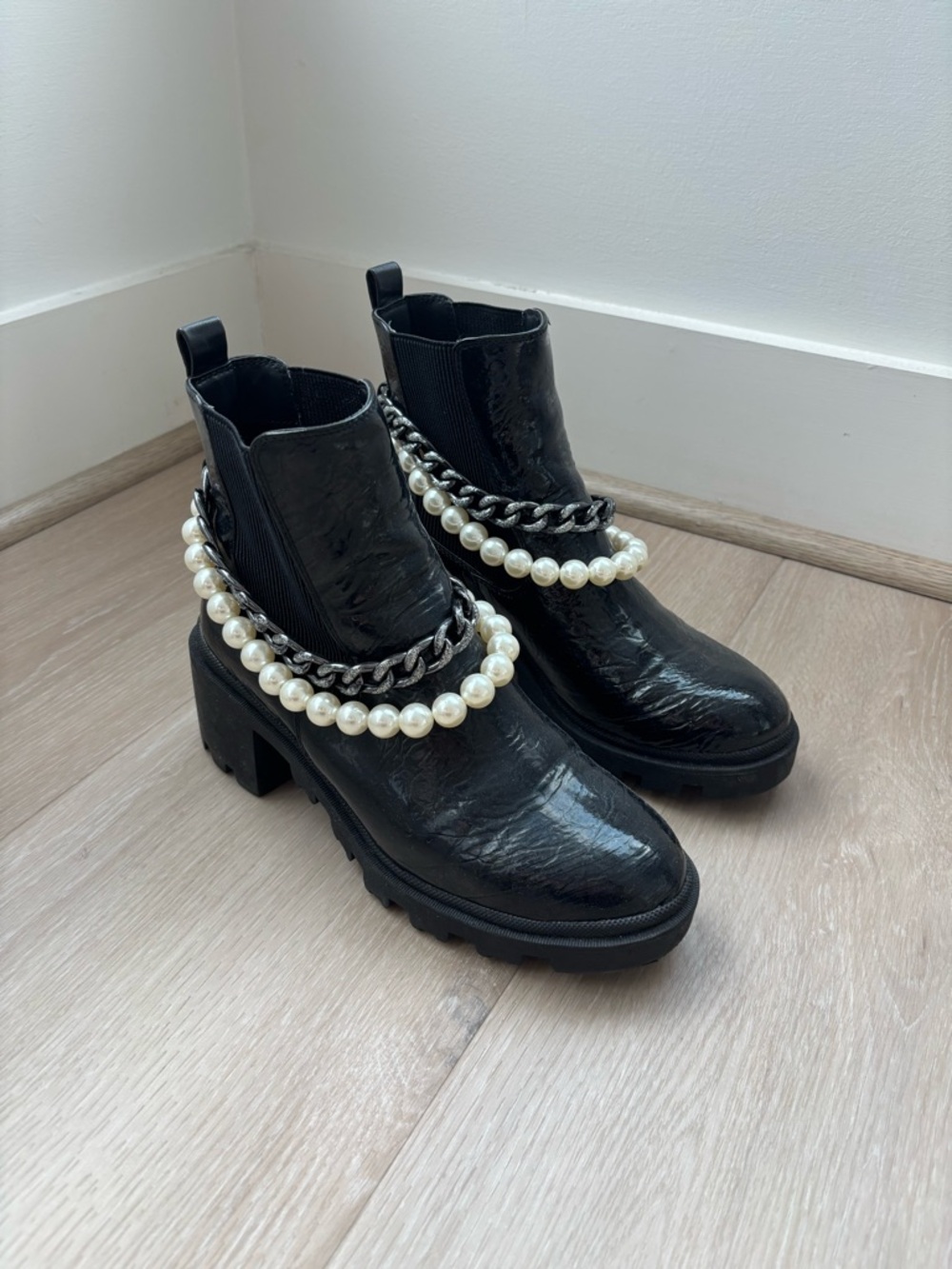 Betsey Johnson Black Patent Pearl & Chain Chunky Heel Ankle Boots